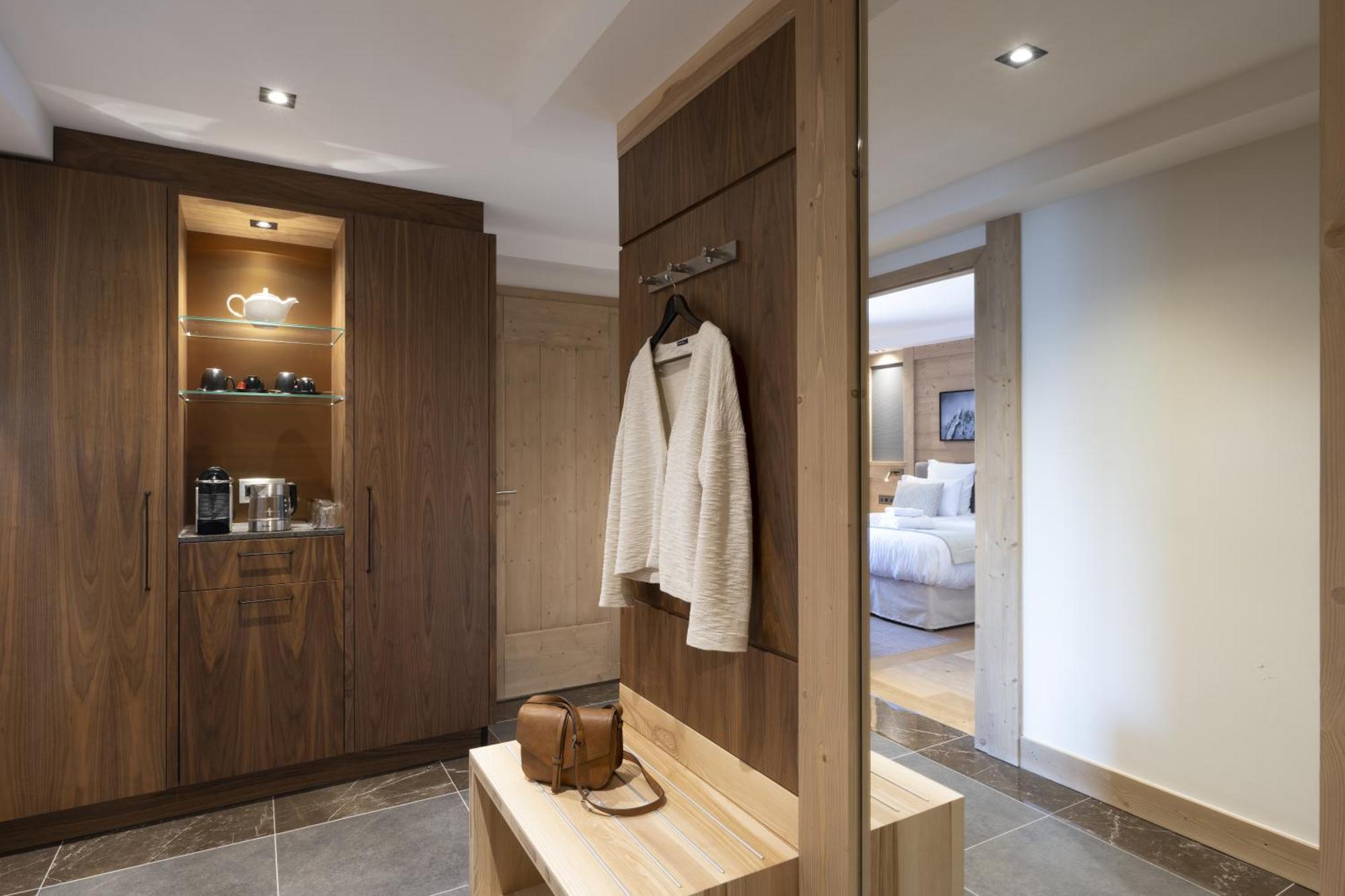 Mgm Hotels & Residences - Hotel Alpen Lodge ลาโรซีแยร์ ภายนอก รูปภาพ