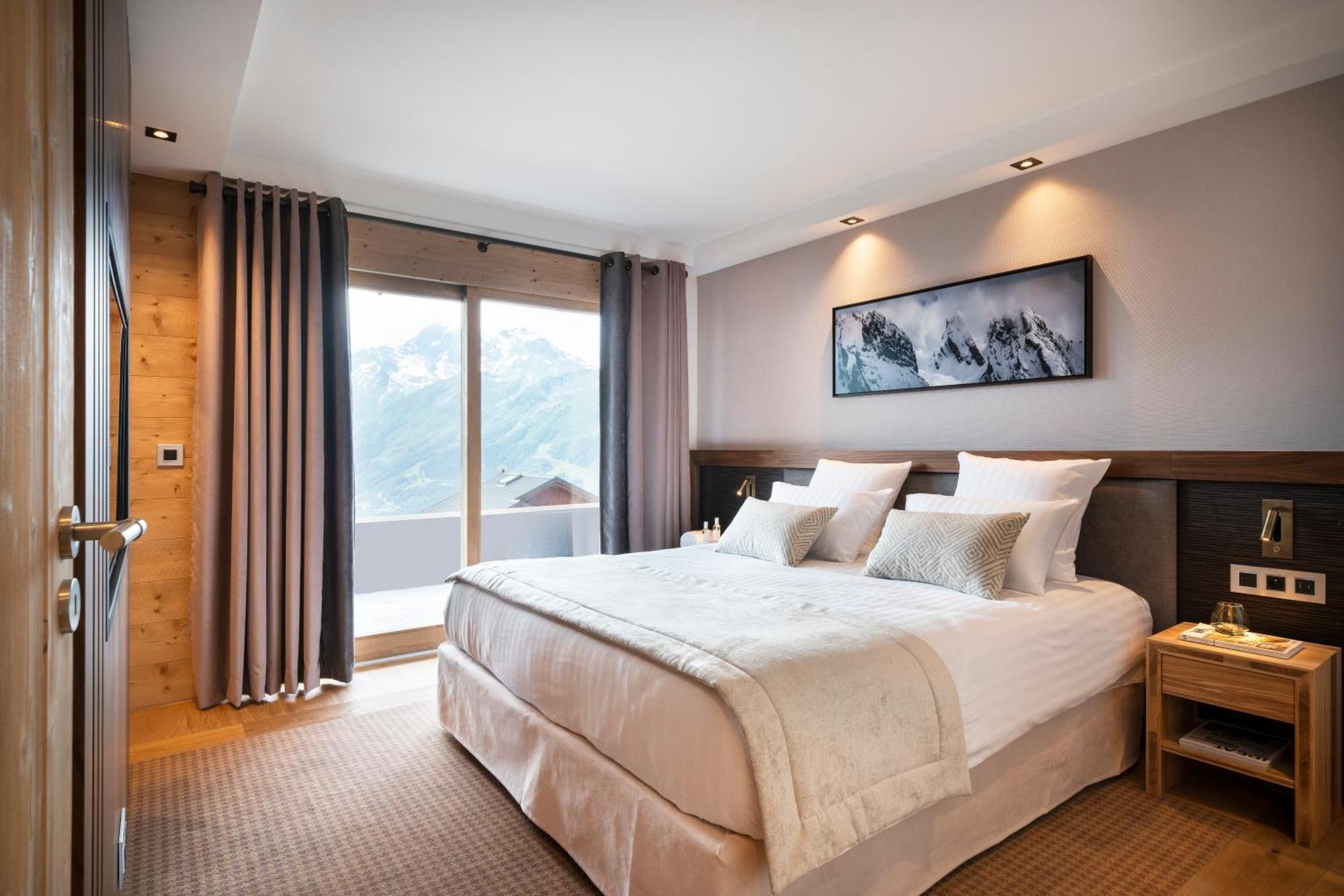 Mgm Hotels & Residences - Hotel Alpen Lodge ลาโรซีแยร์ ภายนอก รูปภาพ