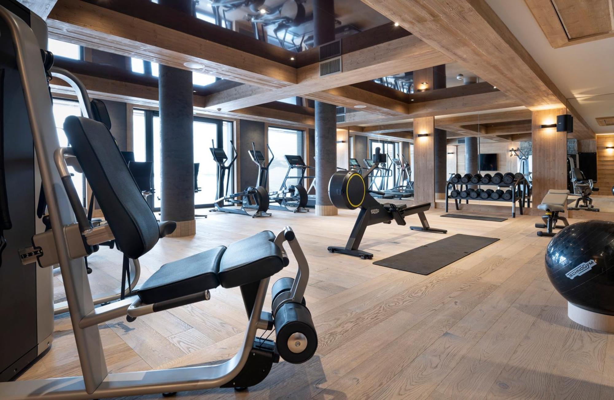 Mgm Hotels & Residences - Hotel Alpen Lodge ลาโรซีแยร์ ภายนอก รูปภาพ