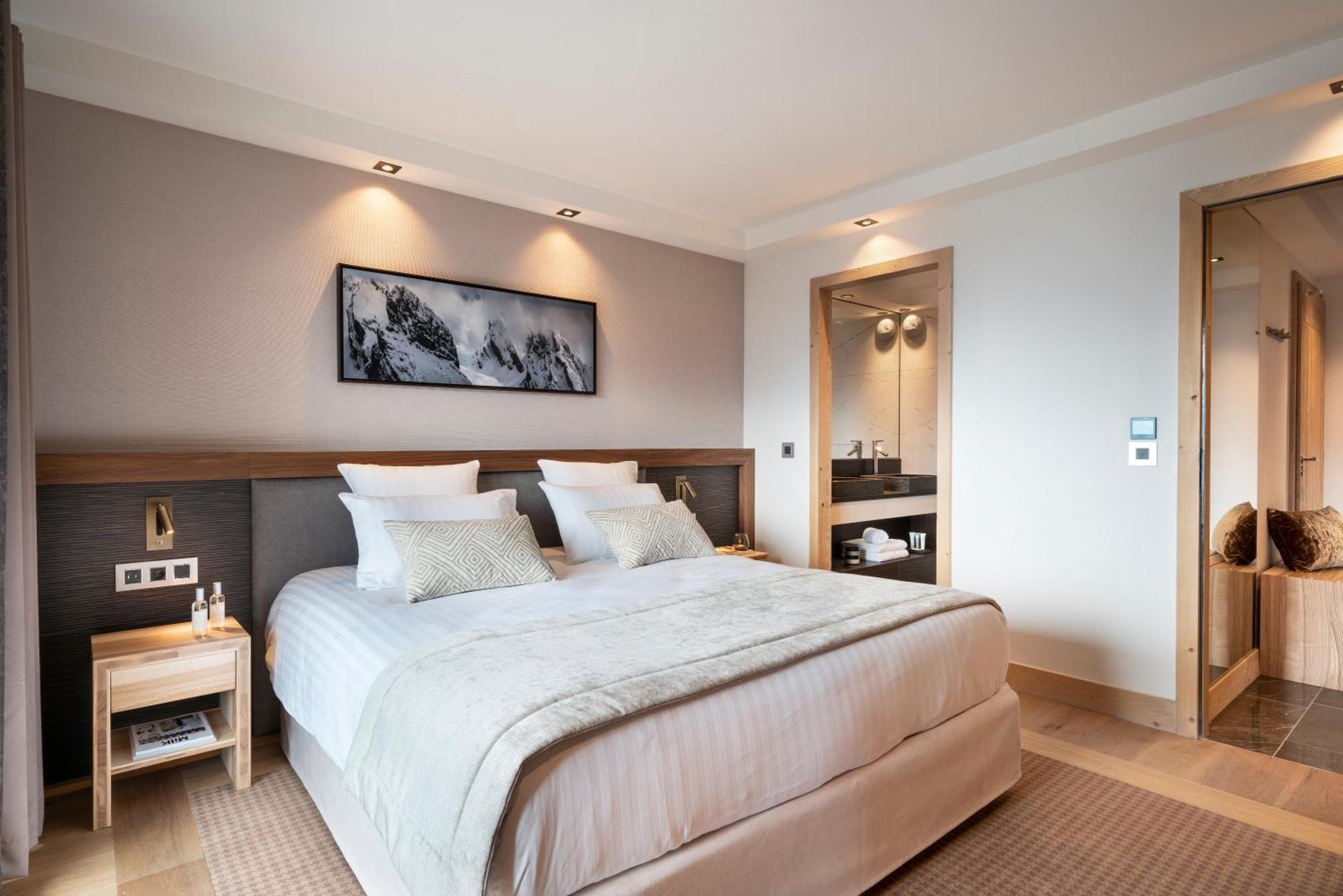 Mgm Hotels & Residences - Hotel Alpen Lodge ลาโรซีแยร์ ภายนอก รูปภาพ